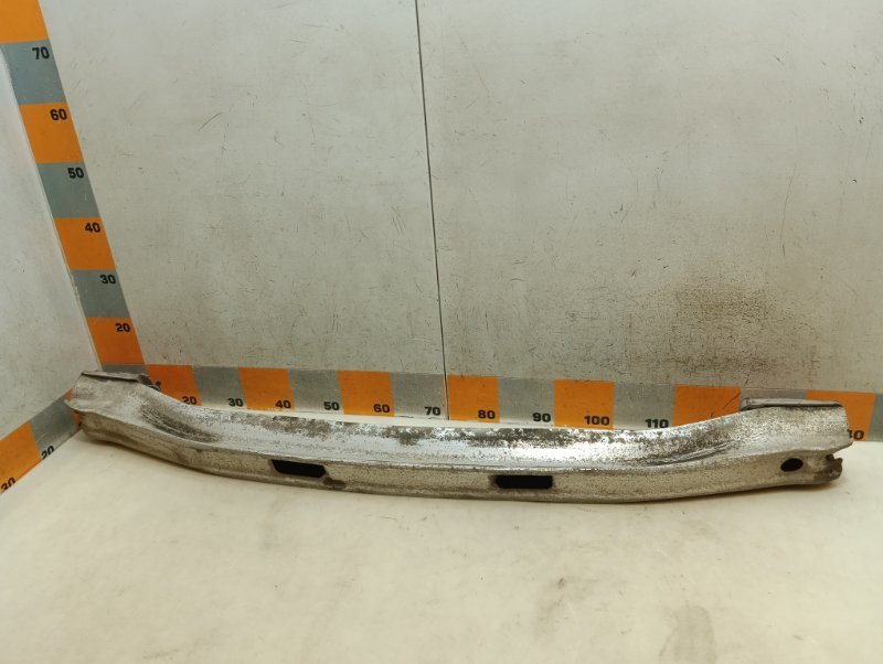 Усилитель заднего бампера