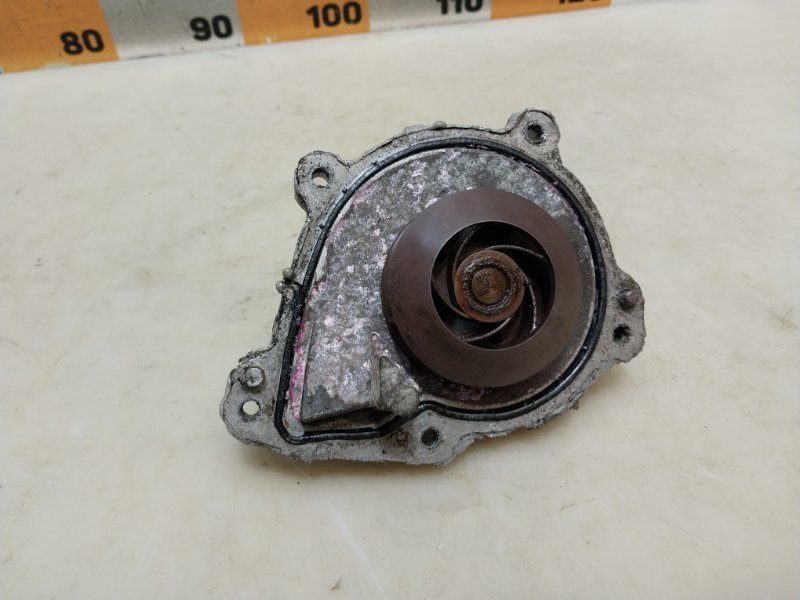 Насос водяной (помпа)