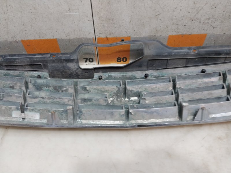 Решетка радиатора