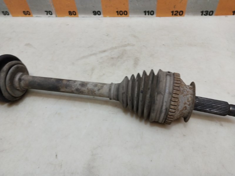Полуось передняя правая