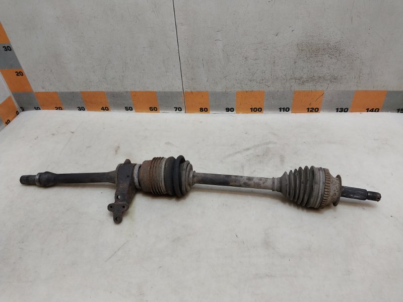 Полуось передняя правая