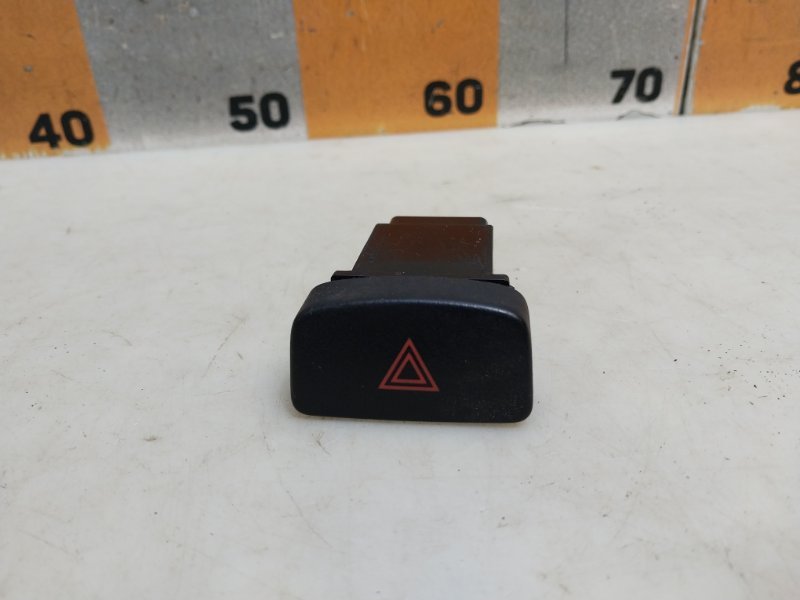 Кнопка аварийной остановки