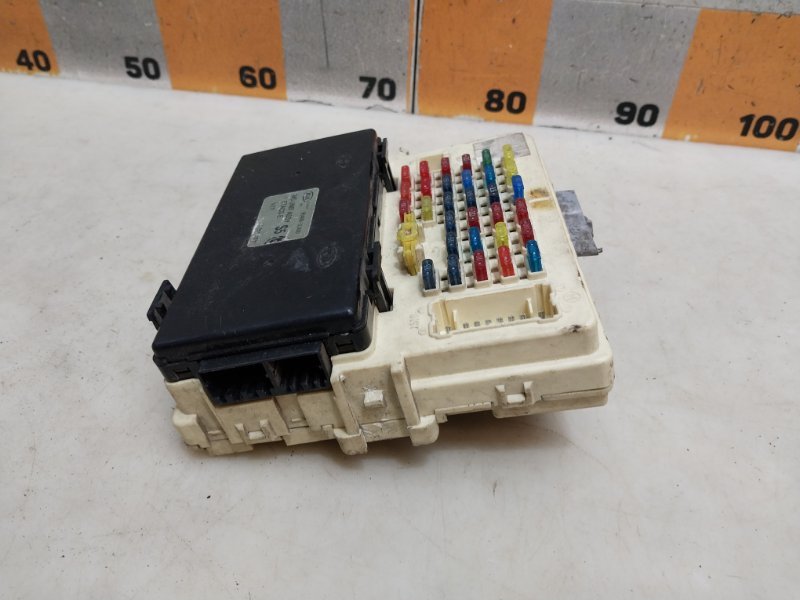 Блок предохранителей