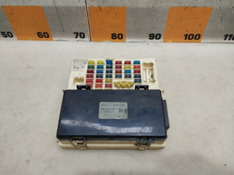 Блок предохранителей