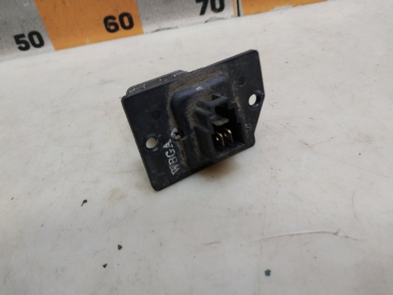 Резистор отопителя