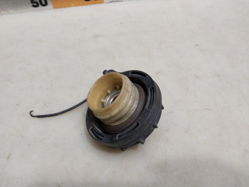 Крышка бензобака