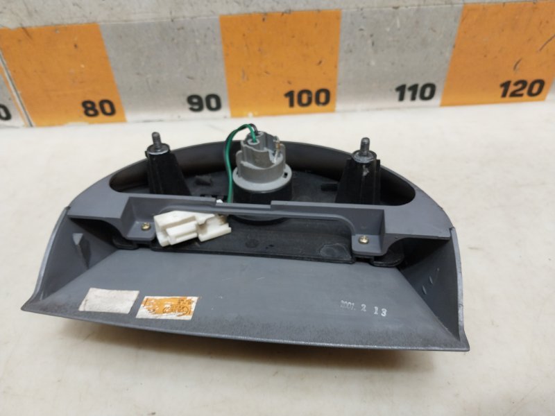 Фонарь задний (стоп сигнал)