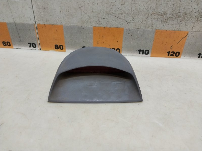 Фонарь задний (стоп сигнал)