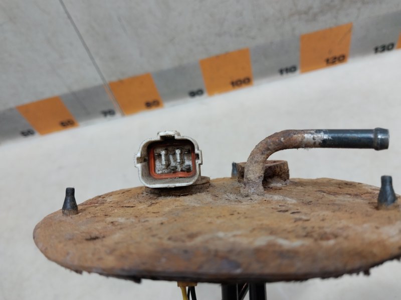 Насос топливный электрический