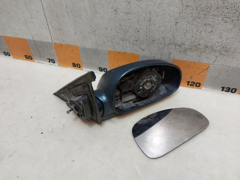 Зеркало правое механическое