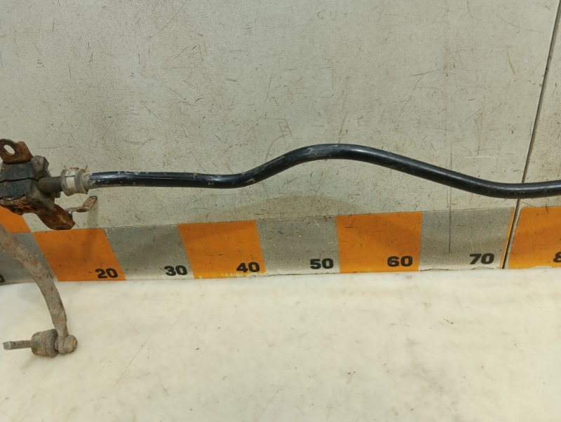 Стабилизатор задний