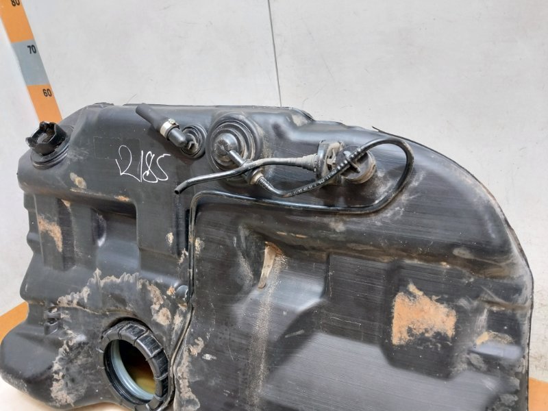 Бак топливный