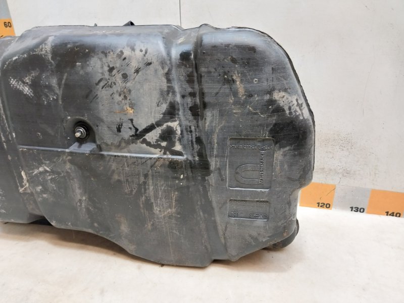 Бак топливный