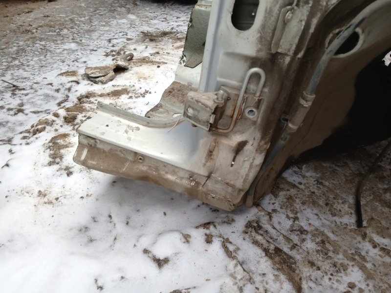 Лонжерон передний правый