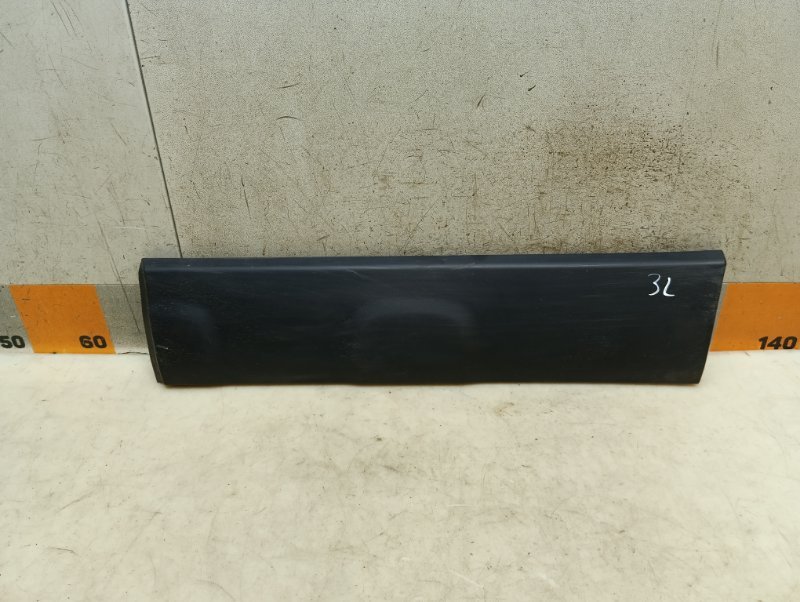 Накладка двери задней левой