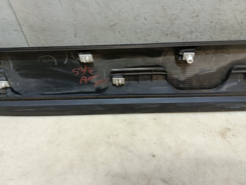 Накладка двери задней левой