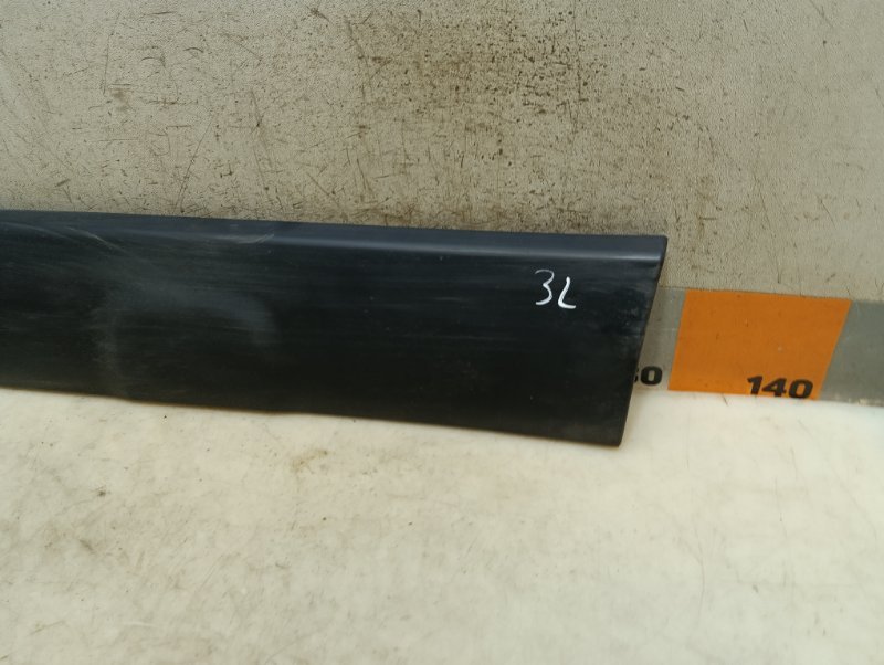 Накладка двери задней левой