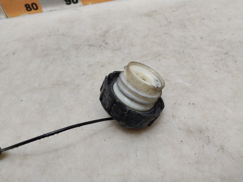 Крышка бензобака