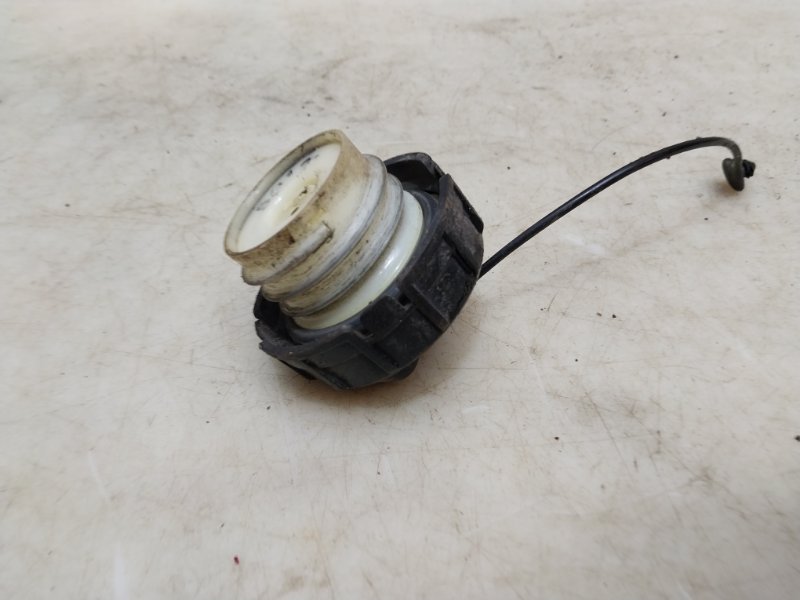 Крышка бензобака