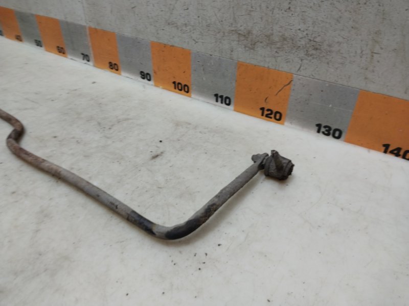 Стабилизатор задний