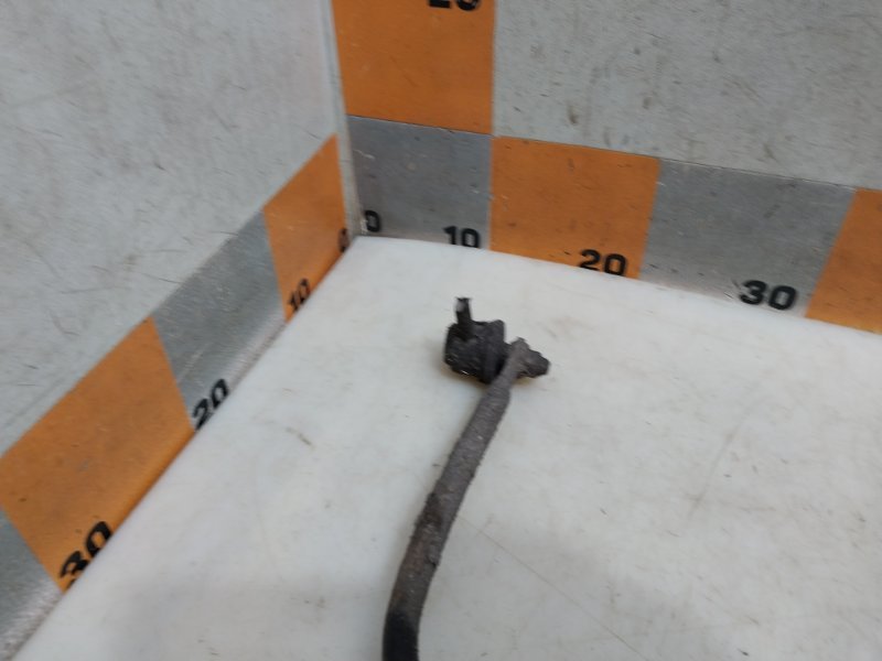 Стабилизатор задний