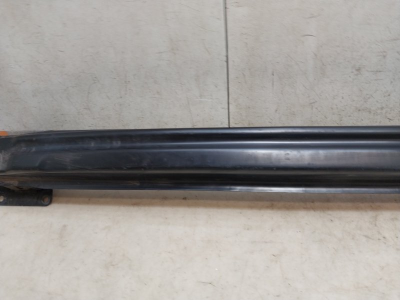 Усилитель заднего бампера