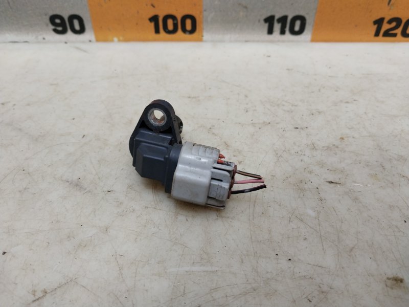 Датчик положения коленвала