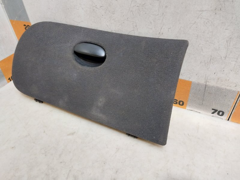 Крышка бардачка