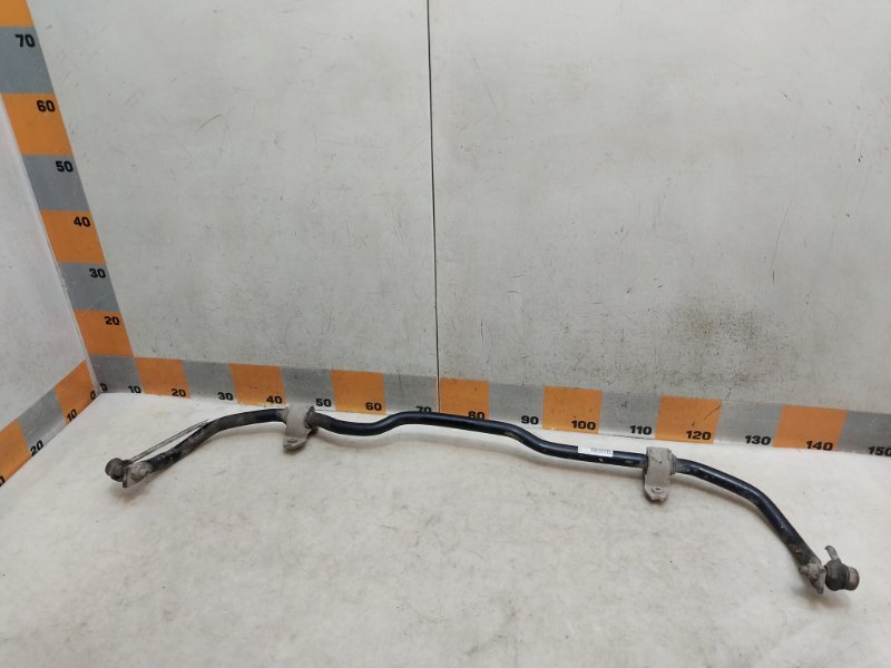 Стабилизатор передний