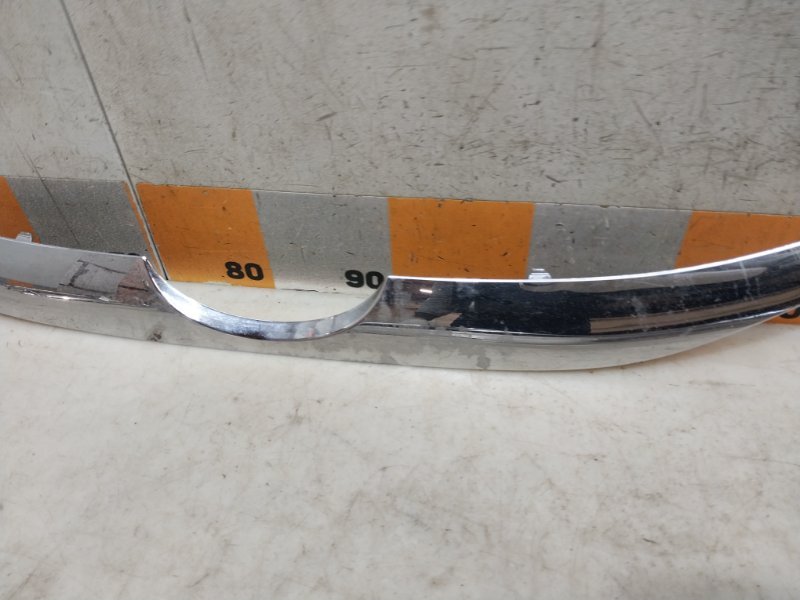 Накладка на решетку радиатора