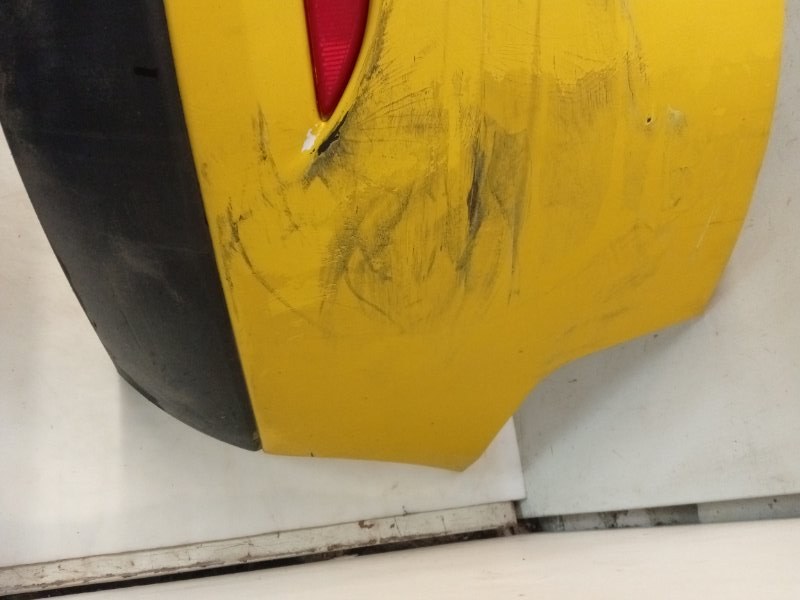 Бампер задний