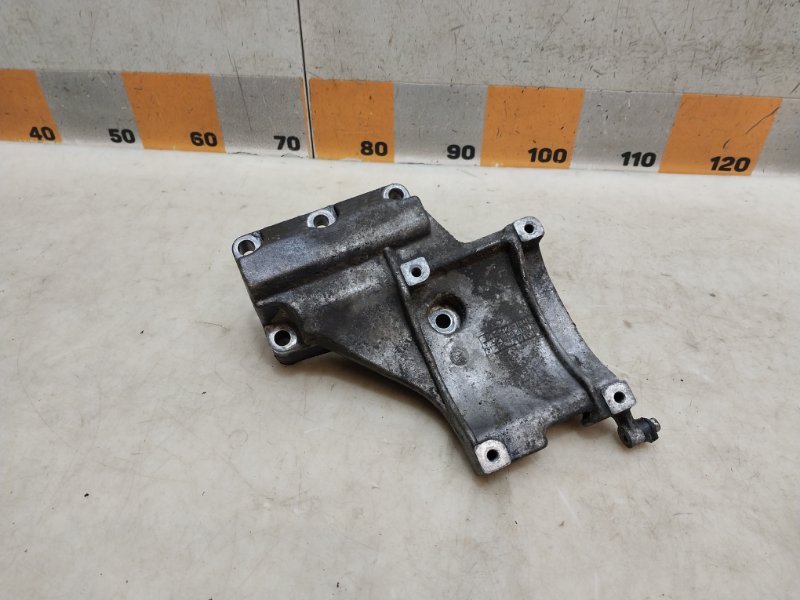 Кронштейн кондиционера