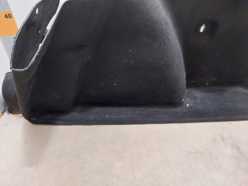 Обшивка багажника