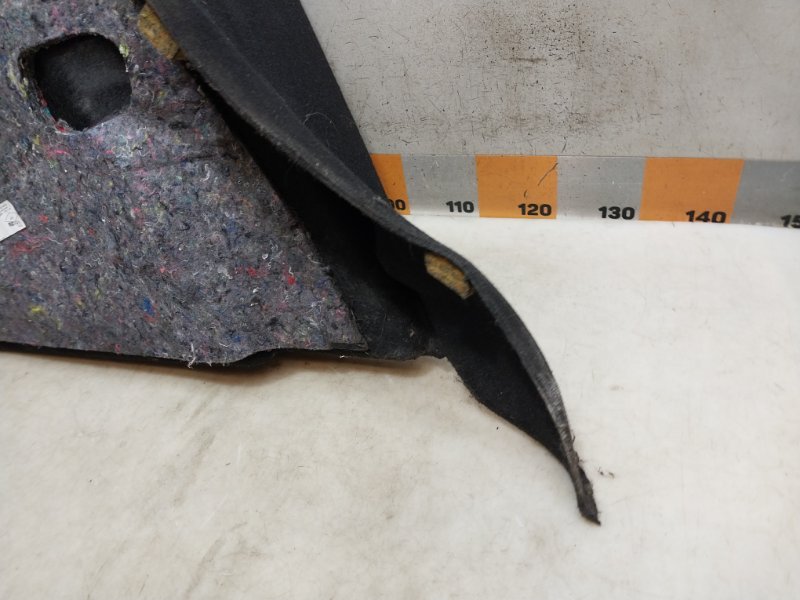 Обшивка багажника