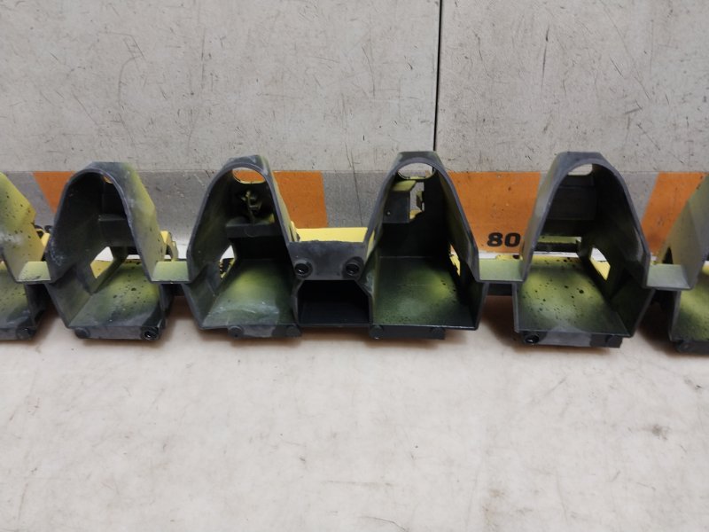 Кронштейн заднего бампера