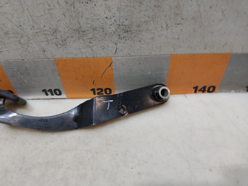 Педаль тормоза