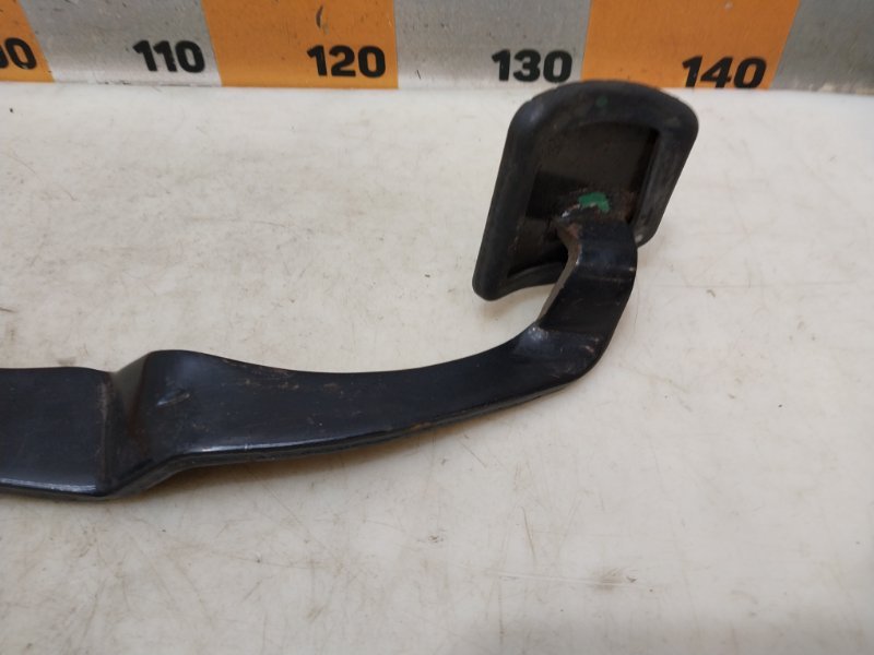 Педаль тормоза