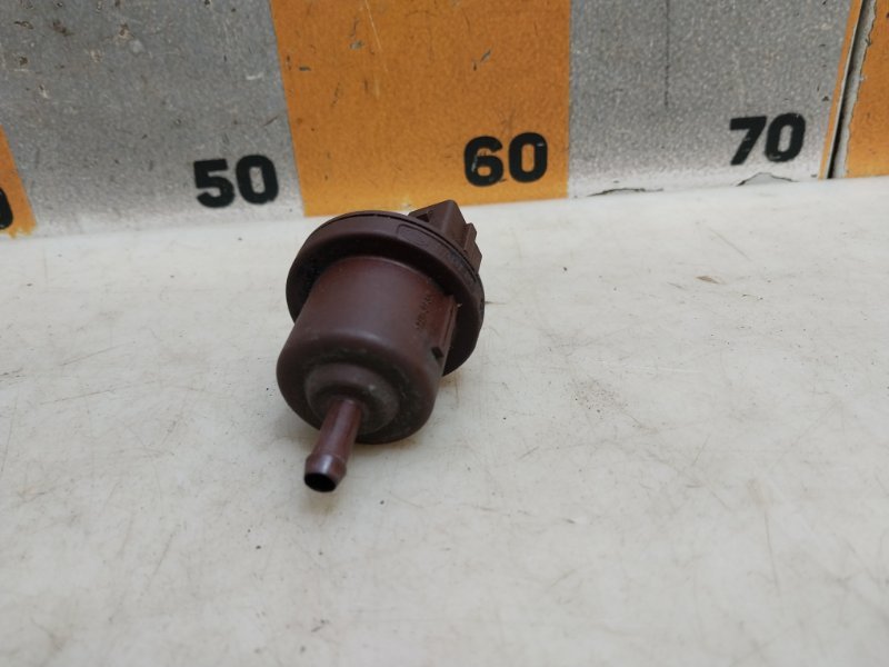 Клапан вентиляции топливного бака