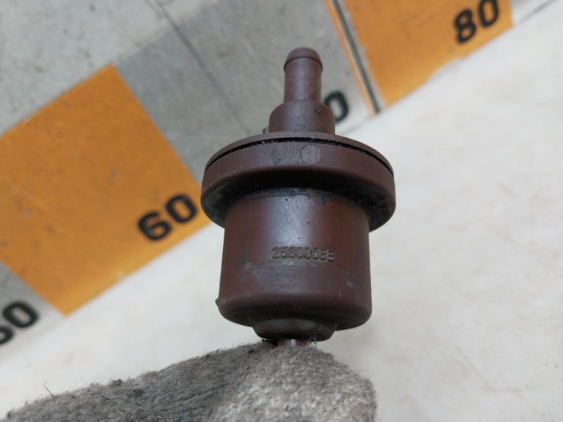 Клапан вентиляции топливного бака