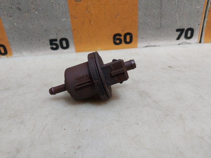 Клапан вентиляции топливного бака