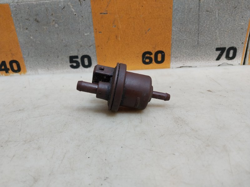 Клапан вентиляции топливного бака