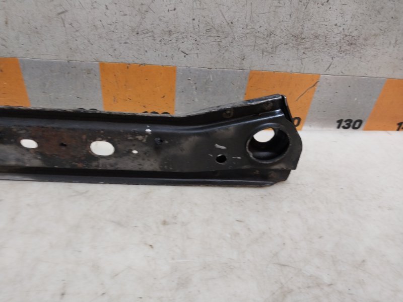 Балка подрадиаторная