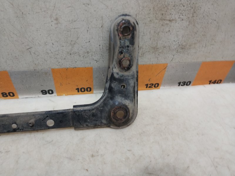 Балка передняя поперечная