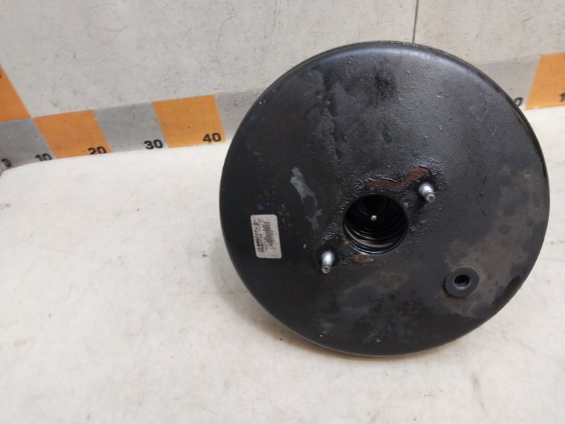 Усилитель тормозов вакуумный