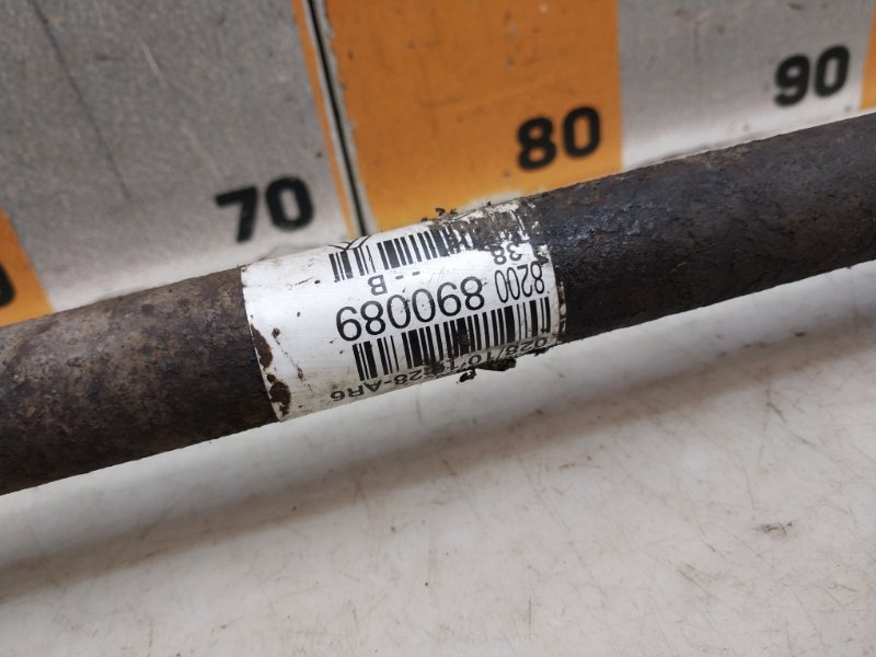 Полуось передняя правая