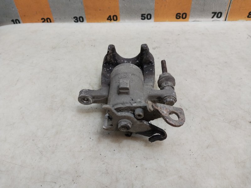 Суппорт задний правый