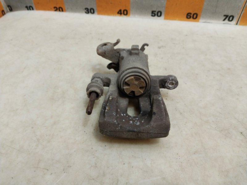 Суппорт задний правый