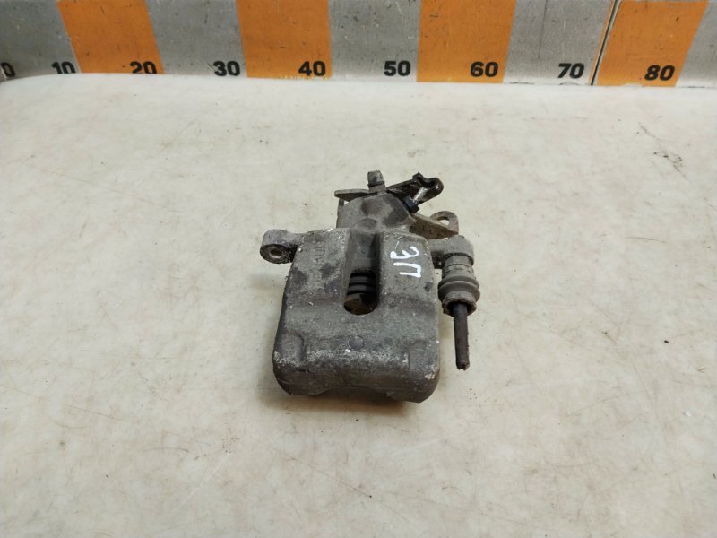 Суппорт задний правый