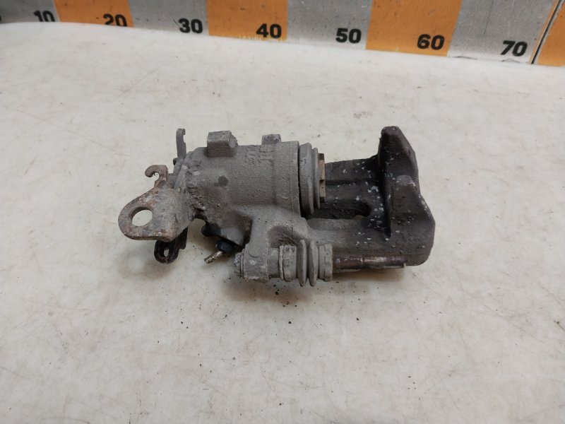 Суппорт задний правый