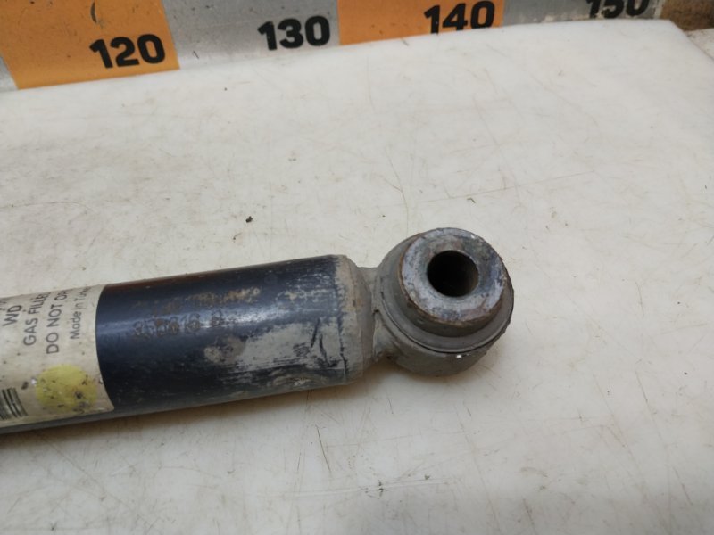 Амортизатор задний (стойка)